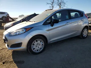 2015 Ford Fiesta S z VIN 3FADP4TJ7FM107793, wystawiony jako Copart lot #42050885 z przebiegiem 158 946 mil mil oraz Czysty tytuł • Clean title. Historia ofert i sprzedaży dostępna na DreamBid. Obrazek 1.