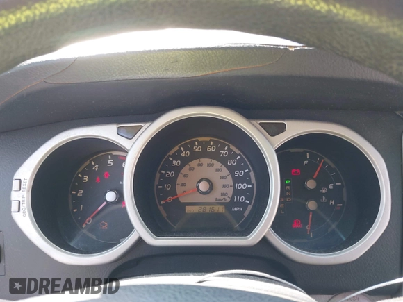 2004 Toyota 4Runner SR5 with VIN JTEBU14R640037597, listed as a IAAI auction lot 41989478 with 281,611 mi miles and . Bid and sale history available at DreamBid. Image 7.