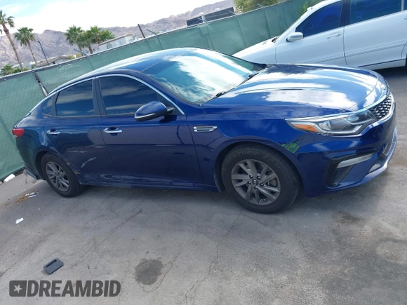 2020 Kia Optima LX с VIN 5XXGT4L3XLG386786, выставлен на аукционе IAAI как лот 42121288 с пробегом 109 213 миль миль и . История ставок и продаж доступна на DreamBid. Изображение 13.