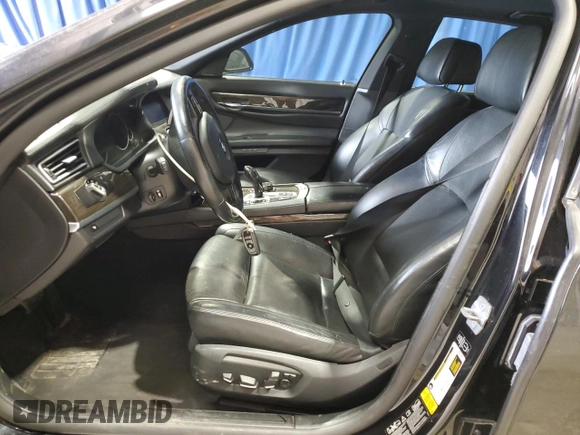 2014 BMW 7 Series 750i xDrive with VIN WBAYB6C59ED224534, listed as a Copart auction lot 53125945 with 111,087 mi miles and Clean Title. Bid and sale history available at carsss.com. Image 7.