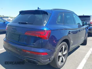 2024 Audi Q5 S line Premium Plus with VIN WA1EAAFY2R2096702, listed as a IAAI auction lot 42138912 with 10,500 mi miles and . Bid and sale history available at DreamBid. Image 4.