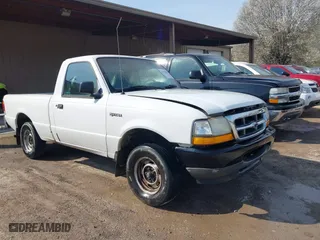 1998 Ford Ranger XL with VIN 1FTYR10C3WUA82722, listed as a IAAI auction lot 41791806 with 178,984 mi miles. Bid and sale history available at carsss.com. Image 1.