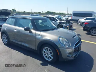 2016 MINI Hardtop S with VIN WMWXP7C56G3B92897, listed as a IAAI auction lot 42203575 with 75,695 mi miles and . Bid and sale history available at DreamBid. Image 1.