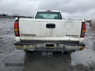 2004 GMC Sierra 2500HD Classic Work Truck with VIN 1GTHK24U54E228803, listed as a Copart auction lot 48887785 with 0 mi miles and Clean Title. Bid and sale history available at carsss.com. Image 6.