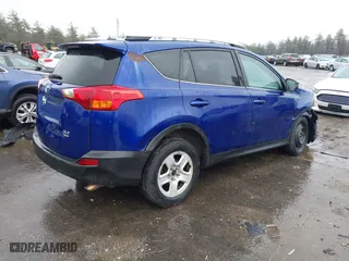 2015 Toyota RAV4 XLE with VIN 2T3RFREV8FW302638, listed as a IAAI auction lot 41857685 with 233,189 mi miles. Bid and sale history available at carsss.com. Image 4.