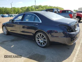 2019 Mercedes-Benz S 560 z VIN WDDUG8DBXKA450717, wystawiony jako Copart lot #53989545 z przebiegiem 25 621 mil mil oraz Szkoda całkowita • Salvage title. Historia ofert i sprzedaży dostępna na DreamBid. Obrazek 2.