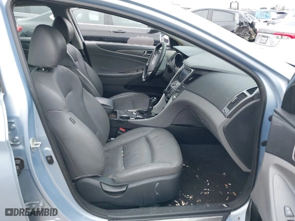 2015 Hyundai Sonata Hybrid Limited with VIN KMHEC4A42FA126221, listed as a IAAI auction lot 41281818 with 1 mi miles. Bid and sale history available at carsss.com. Image 5.