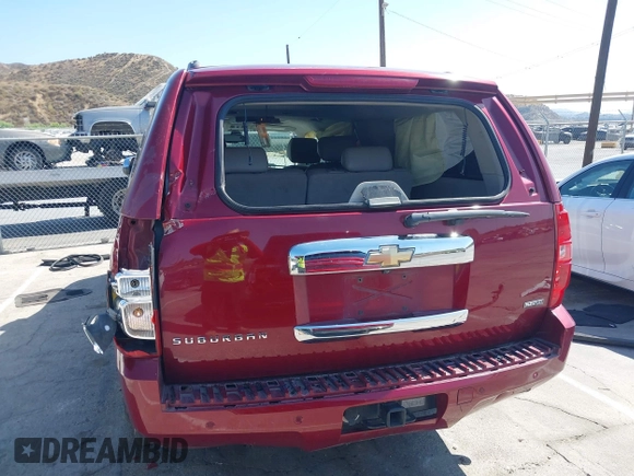 2007 Chevrolet Suburban LT with VIN 3GNFK16347G260507, listed as a IAAI auction lot 42551224 with 208,824 mi miles and . Bid and sale history available at DreamBid. Image 17.