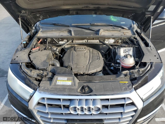 2020 Audi Q5 Premium with VIN WA1ANAFYXL2002429, listed as a Copart auction lot 88556435 with 44,786 mi miles and Salvage Title. Bid and sale history available at carsss.com. Image 12.