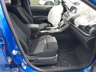2019 Mitsubishi Eclipse Cross SE with VIN JA4AT5AA0KZ024307, listed as a IAAI auction lot 42368053 with 62,178 mi miles and . Bid and sale history available at DreamBid. Image 5.