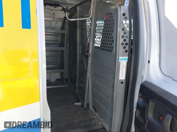 2020 Chevrolet Express Cargo Van with VIN 1GCWGAFP1L1193855, listed as a IAAI auction lot 40847904 with 76,462 mi miles. Bid and sale history available at carsss.com. Image 8.