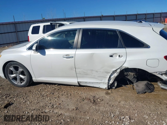 2013 Toyota Venza LE with VIN 4T3ZK3BB3DU062723, listed as a IAAI auction lot 41350689 with 164,070 mi miles. Bid and sale history available at carsss.com. Image 15.