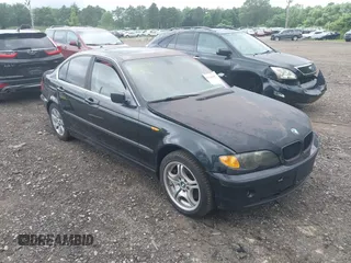 2004 BMW 3 Series 330i with VIN WBAEV53474KM35172, listed as a IAAI auction lot 42728933 with 183,873 mi miles and . Bid and sale history available at DreamBid. Image 1.