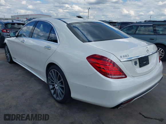 2015 Mercedes-Benz S 550 z VIN WDDUG8CB9FA171282, wystawiony jako IAAI lot #42096577 z przebiegiem 90 912 mil mil oraz . Historia ofert i sprzedaży dostępna na DreamBid. Obrazek 3.
