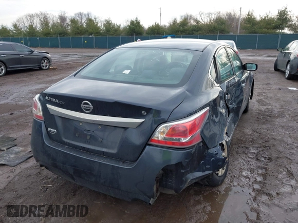 2015 Nissan Altima S with VIN 1N4AL3APXFC228738, listed as a IAAI auction lot 41487127 with 169,887 mi miles and . Bid and sale history available at DreamBid. Image 4.