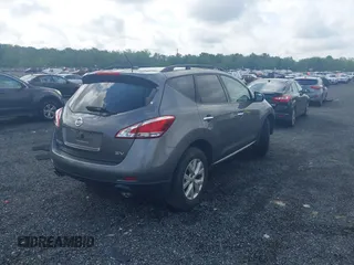 2014 Nissan Murano SL z VIN JN8AZ1MU5EW413067, wystawiony jako IAAI lot #42192547 z przebiegiem 129 813 mil mil oraz . Historia ofert i sprzedaży dostępna na DreamBid. Obrazek 4.