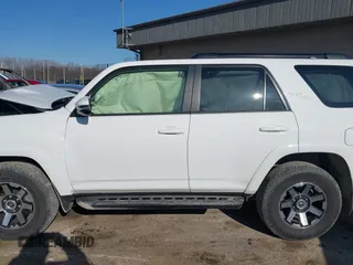2024 Toyota 4Runner TRD Off Road with VIN JTERU5JR8R6217050, listed as a IAAI auction lot 41983644 with 27,811 mi miles and . Bid and sale history available at DreamBid. Image 15.