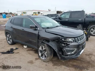 2019 Jeep Compass Limited with VIN 3C4NJCCBXKT676205, listed as a IAAI auction lot 41328757 with 83,446 mi miles. Bid and sale history available at carsss.com. Image 1.