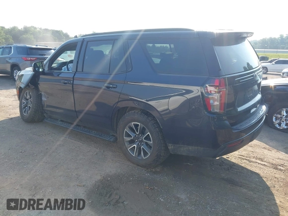 2024 Chevrolet Tahoe Z71 z VIN 1GNSKPKD8RR177147, wystawiony jako IAAI lot #42383508 z przebiegiem 28 772 mil mil oraz . Historia ofert i sprzedaży dostępna na DreamBid. Obrazek 3.