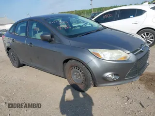 2012 Ford Focus SE with VIN 1FAHP3F21CL292629, listed as a IAAI auction lot 42173423 with 178,835 mi miles and . Bid and sale history available at DreamBid. Image 1.