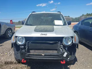 2018 Jeep Renegade Trailhawk with VIN ZACCJBCB0JPG81047, listed as a IAAI auction lot 41847353 with 72,136 mi miles. Bid and sale history available at carsss.com. Image 13.