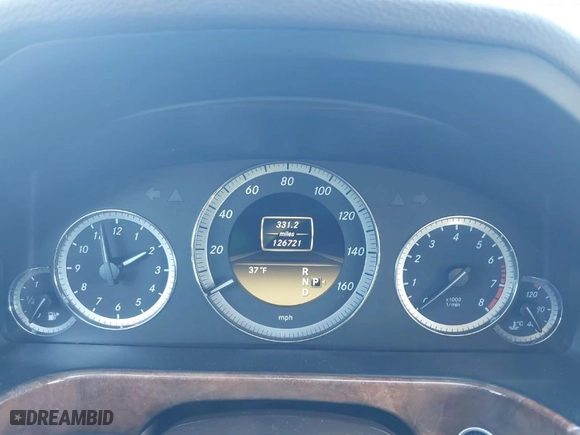 2012 Mercedes-Benz E-Class E 350 Luxury with VIN WDDHF8JB5CA613431, listed as a IAAI auction lot 41693043 with 126,721 mi miles. Bid and sale history available at carsss.com. Image 7.