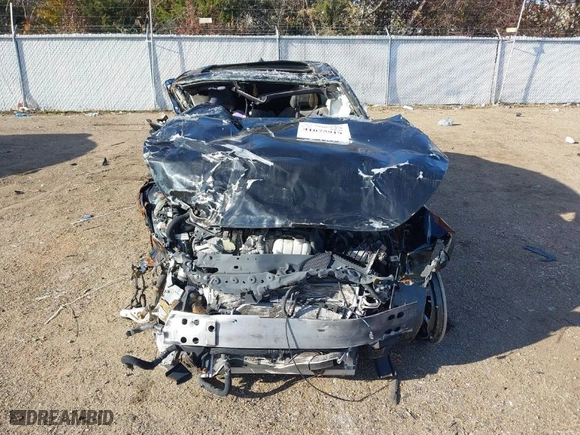 2017 Infiniti Q60 Sport with VIN JN1EV7EL3HM551579, listed as a IAAI auction lot 41075919 with 1 mi miles. Bid and sale history available at carsss.com. Image 11.