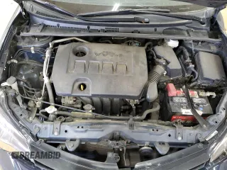 2019 Toyota Corolla L z VIN 5YFBURHE7KP939477, wystawiony jako Copart lot #50332525 z przebiegiem 182 189 mil mil oraz Szkoda całkowita • Salvage title. Historia ofert i sprzedaży dostępna na DreamBid. Obrazek 11.
