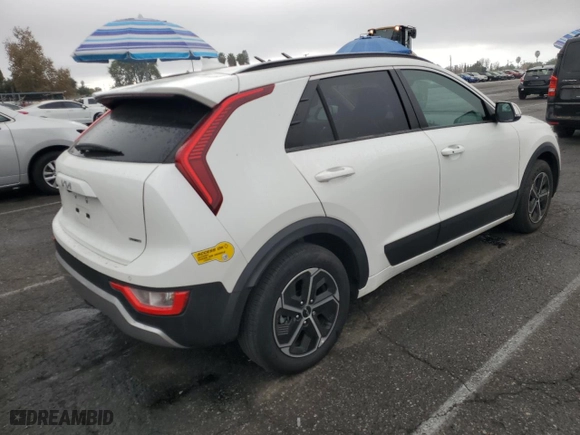 2023 Kia Niro Plug-In Hybrid EX with VIN KNDCS3LF6P5054750, listed as a Copart auction lot 85960254 with 15,056 mi miles and Salvage Title. Bid and sale history available at carsss.com. Image 3.