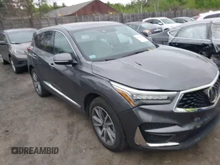 2019 Acura RDX Technology с VIN 5J8TC2H51KL017697, выставлен на аукционе IAAI как лот 42321684 с пробегом 81 652 миль миль и . История ставок и продаж доступна на DreamBid. Изображение 1.