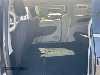 2019 Chrysler Pacifica Touring with VIN 2C4RC1DG9KR556134, listed as a IAAI auction lot 42658532 with 72,146 mi miles and . Bid and sale history available at DreamBid. Image 10.
