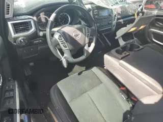 2018 Nissan Titan SV z VIN 1N6AA1EJ7JN542996, wystawiony jako Copart lot #50969835 z przebiegiem 89 664 mil mil oraz Szkoda całkowita • Salvage title. Historia ofert i sprzedaży dostępna na DreamBid. Obrazek 8.