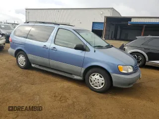 2002 Toyota Sienna LE with VIN 4T3ZF13C82U502111, listed as a Copart auction lot 80394434 with 134,058 mi miles and Clean Title. Bid and sale history available at carsss.com. Image 4.