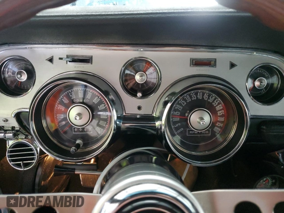 1967 FORD GT SHLBYGT350 с VIN 7T02C130756, выставлен на аукционе Copart как лот 75118924 с пробегом Не указан миль и Списание • Salvage title. История ставок и продаж доступна на DreamBid. Изображение 9.