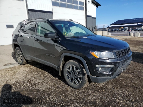 2020 Jeep Compass Sport with VIN 3C4NJDABXLT101046, listed as a Copart auction lot 46735745 with 109,059 mi miles and Salvage Title. Bid and sale history available at carsss.com. Image 4.