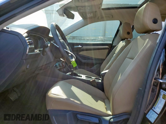 2019 Volkswagen Jetta SEL with VIN 3VWEB7BU0KM259867, listed as a Copart auction lot 56995055 with 64,526 mi miles and Salvage title. Bid and sale history available at DreamBid. Image 7.