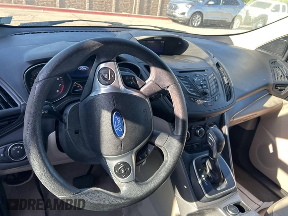 2014 Ford Escape SE с VIN 1FMCU0GX8EUB65634, выставлен на аукционе IAAI как лот 42363792 с пробегом 135 422 миль миль и . История ставок и продаж доступна на DreamBid. Изображение 1.