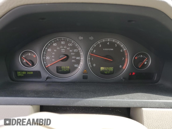 2006 Volvo XC90 with VIN YV4CM592861300520, listed as a Copart auction lot 45084045 with 118,579 mi miles and Salvage Title. Bid and sale history available at DreamBid. Image 9.
