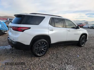2024 Chevrolet Traverse with VIN 1GNETYKWXRJ132260, listed as a Copart auction lot 42018065 with 14,584 mi miles and Salvage title. Bid and sale history available at DreamBid. Image 3.