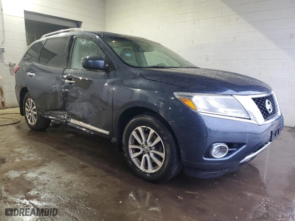 2014 Nissan Pathfinder S with VIN 5N1AR2MMXEC672720, listed as a Copart auction lot 47765395 with 127,450 mi miles and Salvage Title. Bid and sale history available at carsss.com. Image 4.