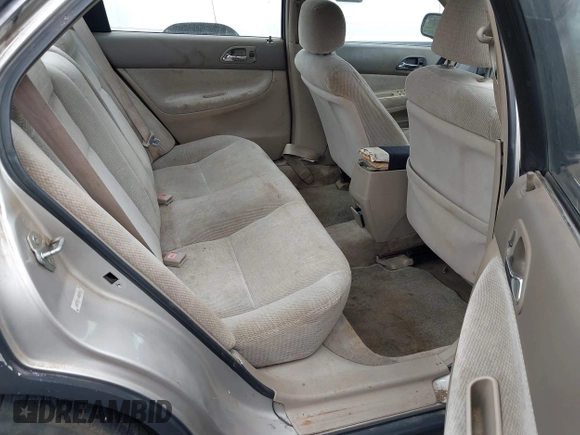 1997 Honda Accord LX with VIN 1HGCD563XVA027015, listed as a IAAI auction lot 41740173 with 461,837 mi miles and . Bid and sale history available at carsss.com. Image 8.