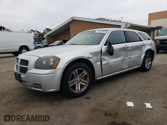 2006 Dodge Magnum z VIN 2D4FV47T96H122432, wystawiony jako Copart lot #73424564 z przebiegiem 188 568 mil mil oraz Szkoda całkowita • Salvage title. Historia ofert i sprzedaży dostępna na DreamBid. Obrazek 1.