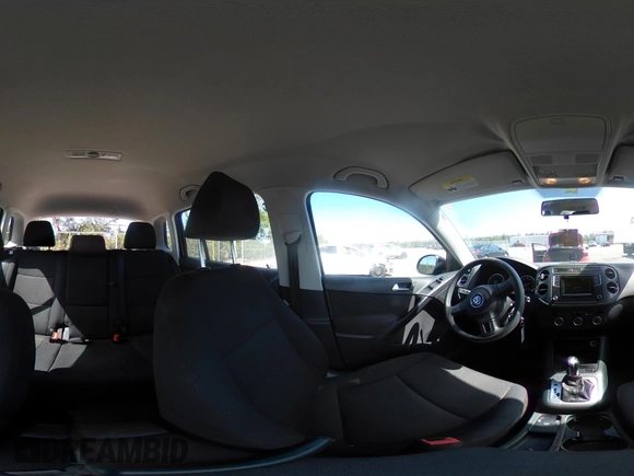 2017 Volkswagen Tiguan S with VIN WVGAV7AX5HK048843, listed as a IAAI auction lot 42029583 with 73,892 mi miles and . Bid and sale history available at DreamBid. Image 19.