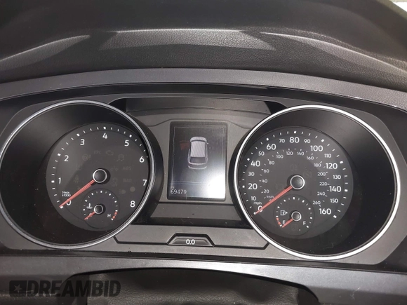 2020 Volkswagen Tiguan SE with VIN 3VV3B7AX4LM141023, listed as a IAAI auction lot 41521923 with 69,479 mi miles and . Bid and sale history available at DreamBid. Image 7.