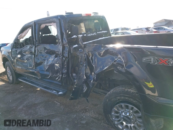 2022 Ford F-250 XL with VIN 1FT7W2BT6NEC70084, listed as a IAAI auction lot 41231141 with 102,658 mi miles and . Bid and sale history available at DreamBid. Image 14.
