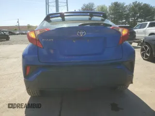 2018 Toyota C-HR XLE with VIN NMTKHMBX6JR027140, listed as a Copart auction lot 55142345 with 97,653 mi miles and Clean Title. Bid and sale history available at carsss.com. Image 6.
