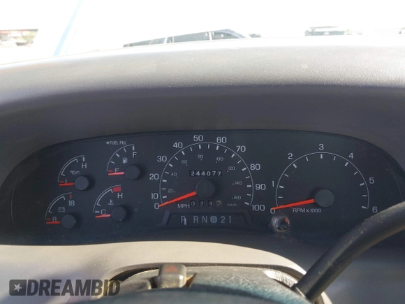 2001 Ford F-350 XL with VIN 1FTSF30L61ED27560, listed as a IAAI auction lot 42227103 with 244,077 mi miles and . Bid and sale history available at DreamBid. Image 7.
