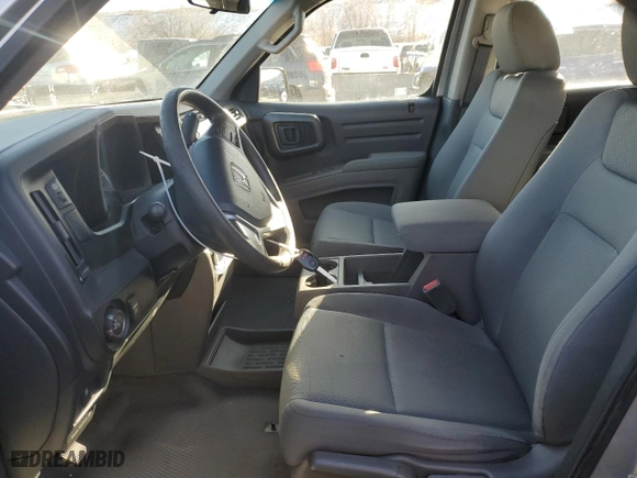 2010 Honda Ridgeline RT with VIN 5FPYK1F28AB008613, listed as a Copart auction lot 43267065 with 145,405 mi miles and Salvage Title. Bid and sale history available at carsss.com. Image 7.
