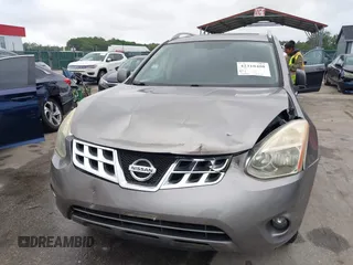 2011 Nissan Rogue SV z VIN JN8AS5MV9BW684553, wystawiony jako IAAI lot #42310408 z przebiegiem 130 954 mil mil oraz . Historia ofert i sprzedaży dostępna na DreamBid. Obrazek 6.