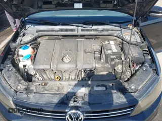 2013 Volkswagen Jetta SE with VIN 3VWDP7AJ7DM279184, listed as a IAAI auction lot 42387002 with 84,288 mi miles and . Bid and sale history available at DreamBid. Image 10.